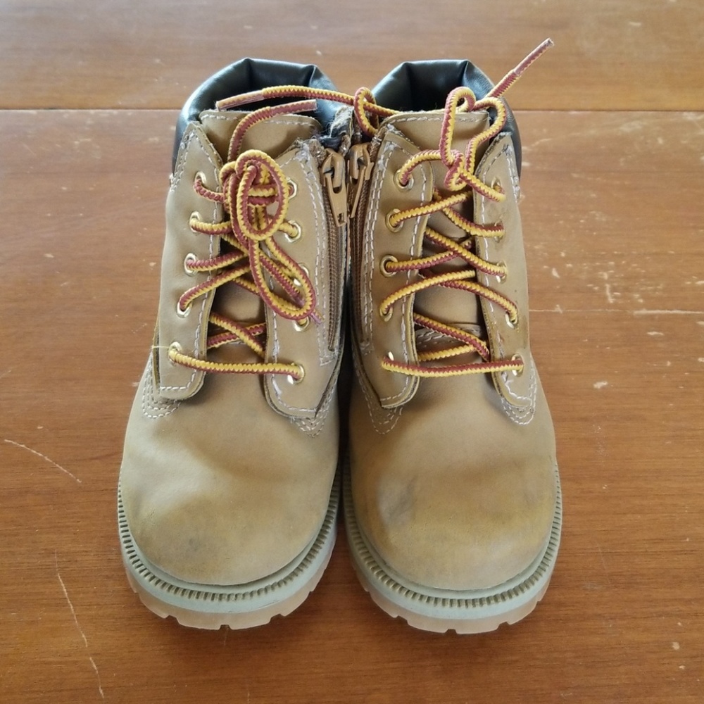 Toddler boots